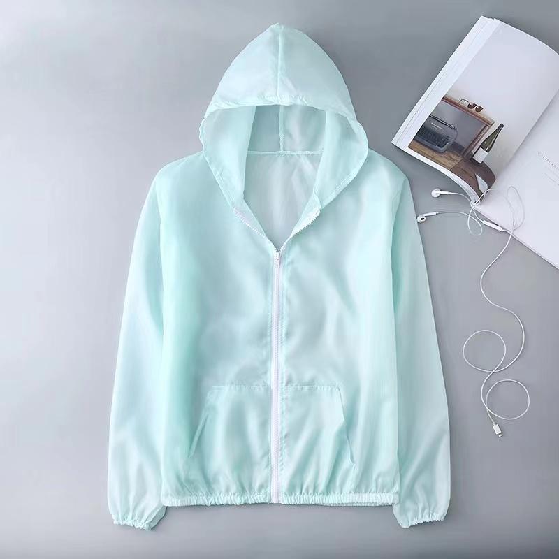 Sunscreen clothing