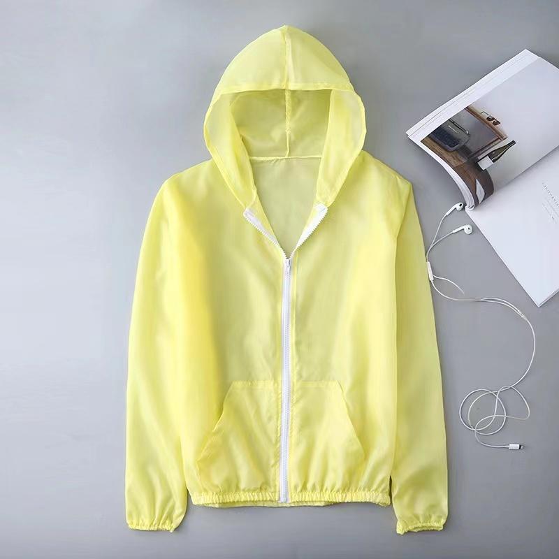 Sunscreen clothing
