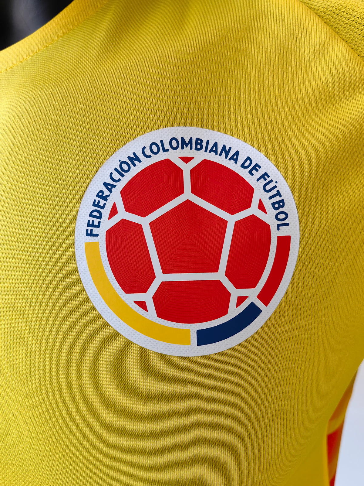 Wholesale 2024 Colombia National Team Home Yellow Player Version Football Jersey XS-4XL