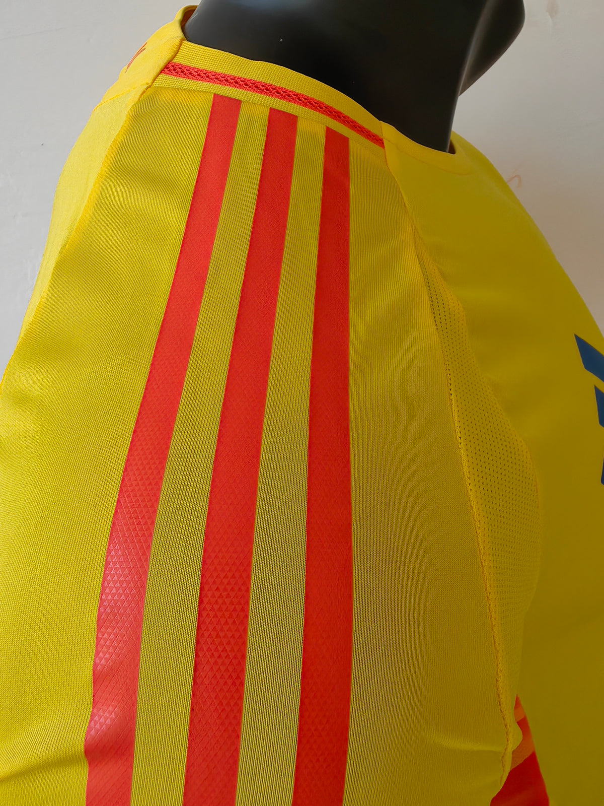 Wholesale 2024 Colombia National Team Home Yellow Player Version Football Jersey XS-4XL