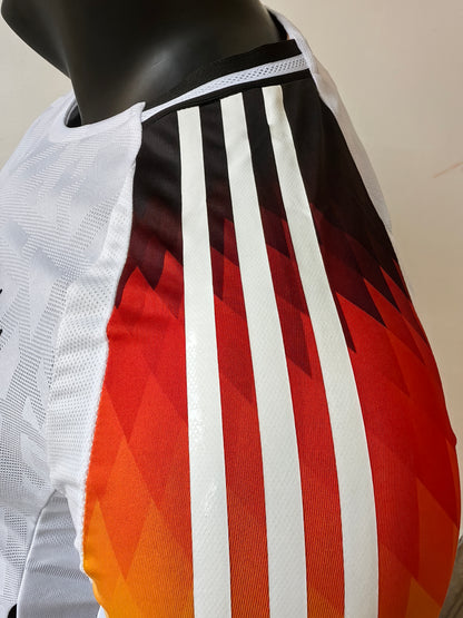 Wholesale 2024 Germany national team home white player version football jersey XS-4XL.
