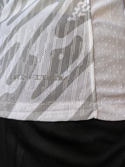 Wholesale 2024 Brazil national team goalkeeper gray and white player version soccer jersey XS-4XL.